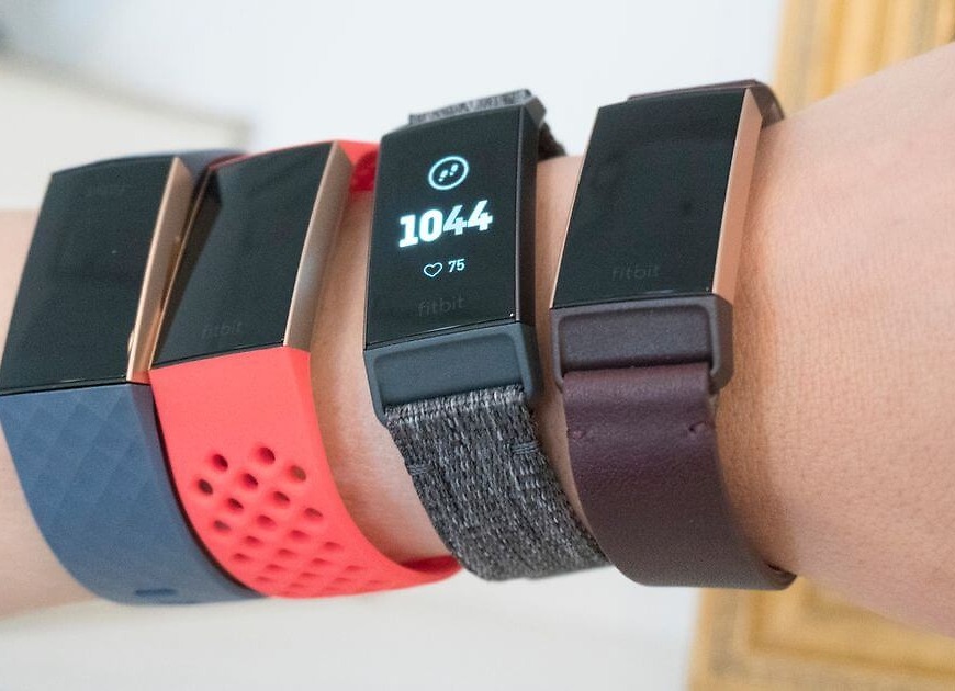 Fitbit Charge 3 fitness tracker has battery life to die for