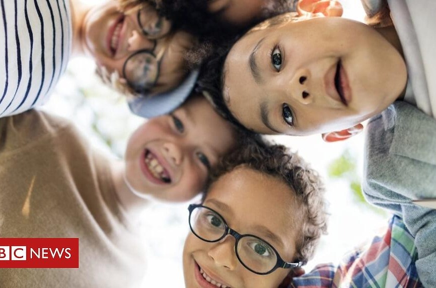 Children ‘should be weighed up to 18’