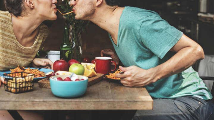 New Couples Really Do Tack On Extra Pounds  Here’s Why