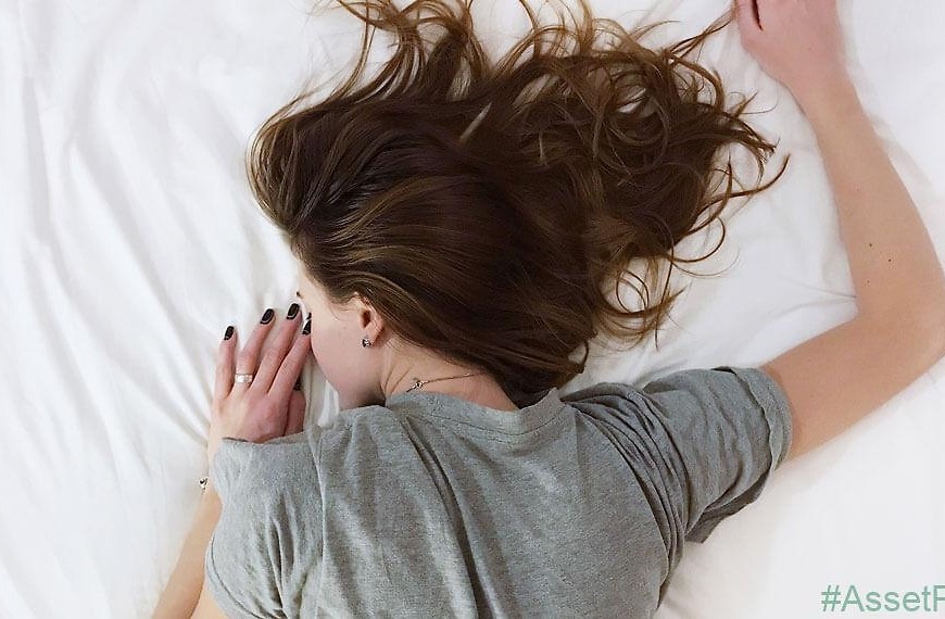 5 Natural Ways To Fall Asleep That Have Nothing To Do With Melatonin  Betches
