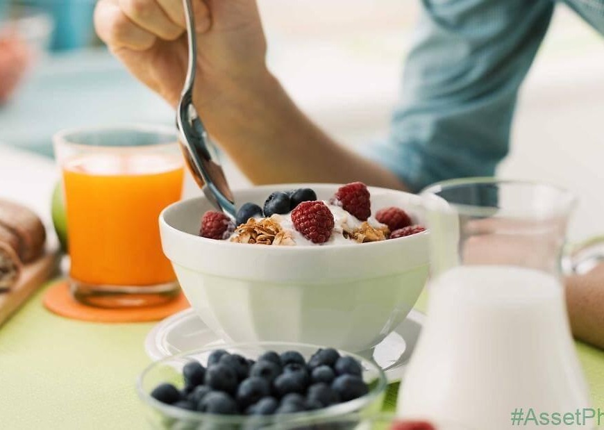 Skipping breakfast tied to higher risk of heart-related death, study finds