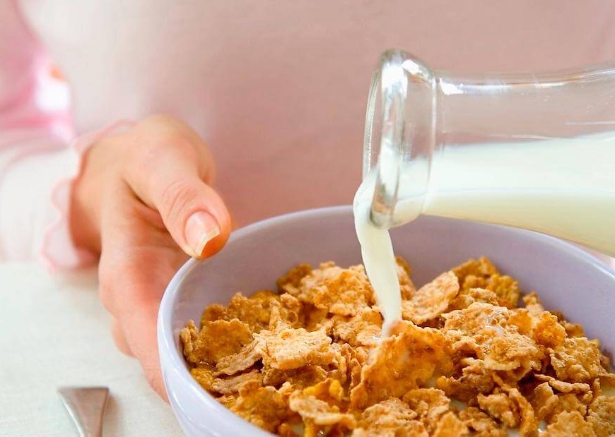 Many breakfast cereals still contaminated by weed killer, environmental group says